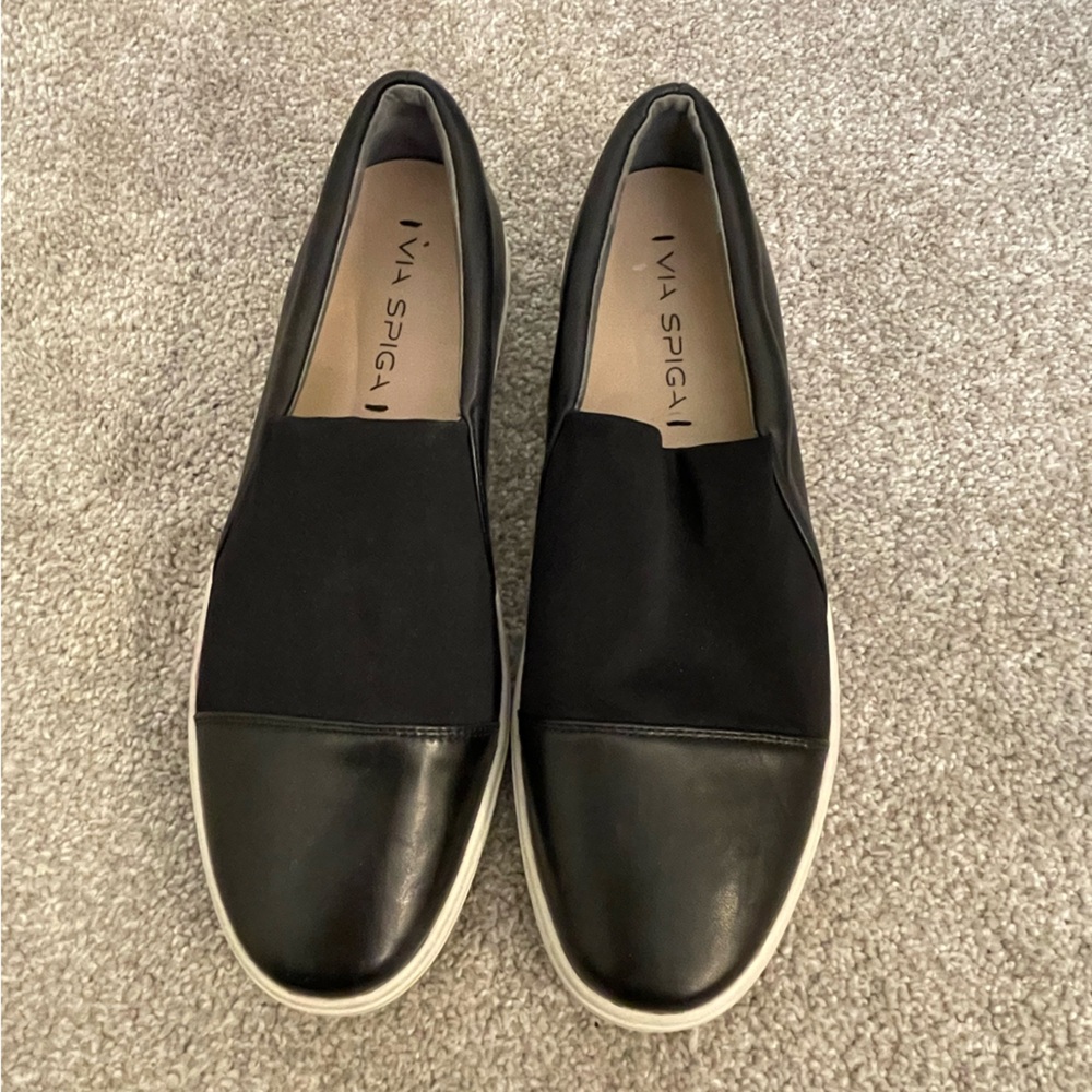 Via Spiga slip on leather sneaker shoe